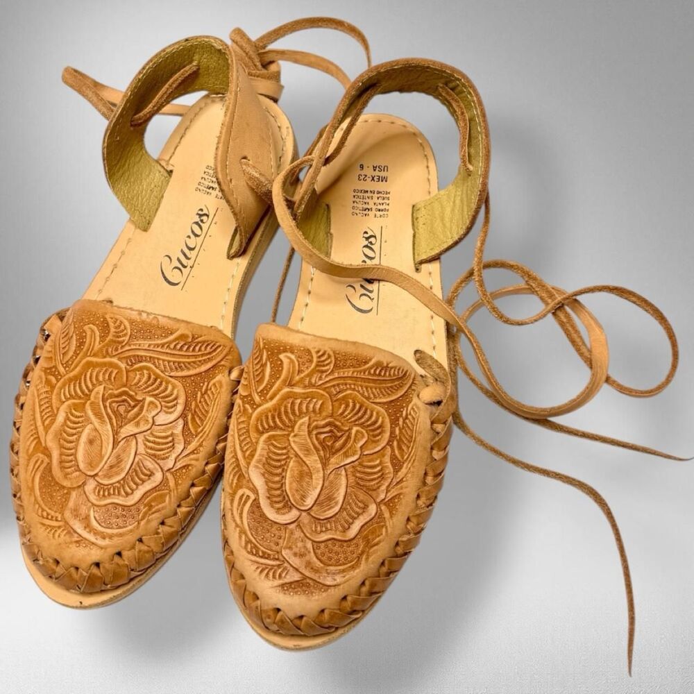 Cucos Brown Leather Embossed Huarache Sandals – Size 6